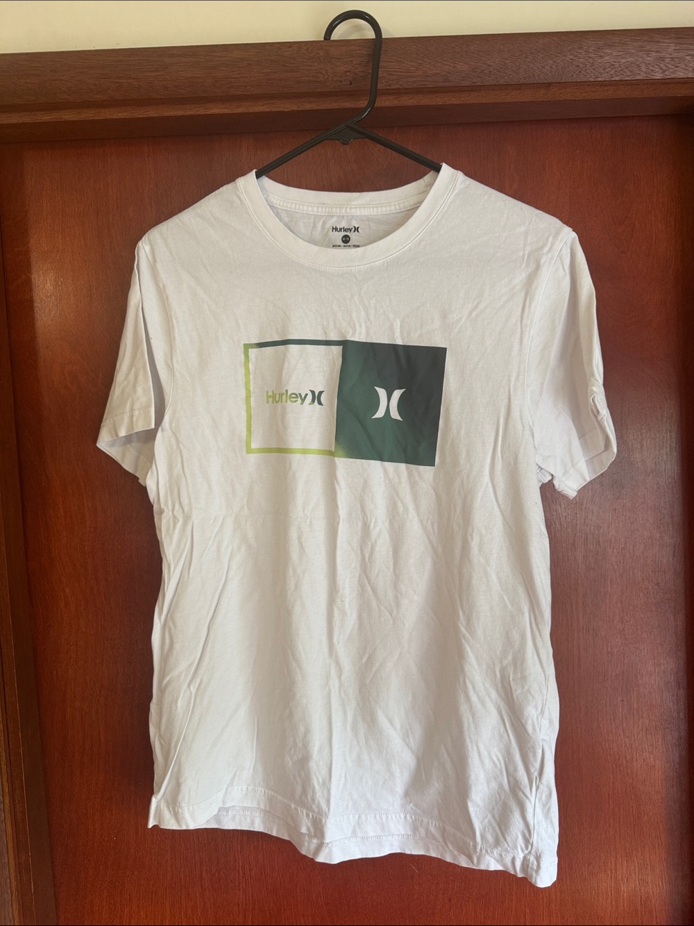 Hurley White Short-Sleeve Logo Tee with Green Accent